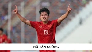 cầu thủ Hồ Văn Cường